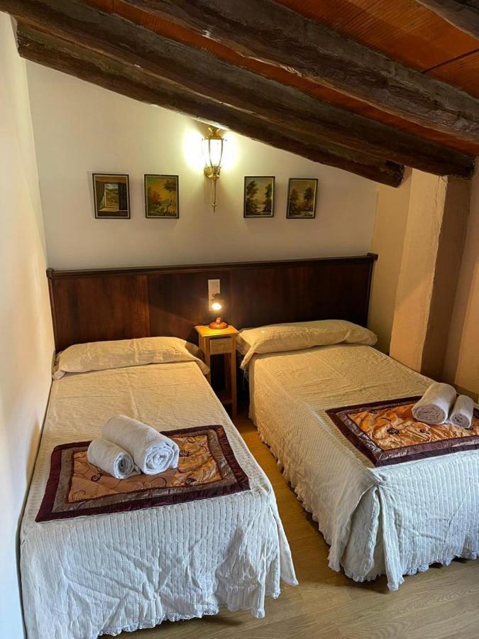 Casa Rural Vicenta 1750 Albentosa Esterno foto