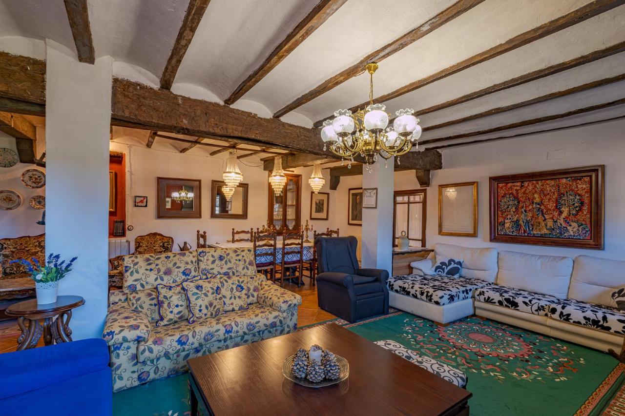 Casa Rural Vicenta 1750 Albentosa Esterno foto